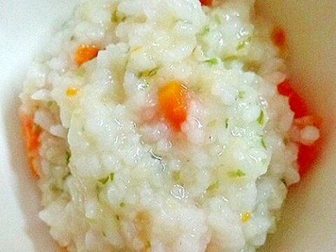 離乳食　人参とカリフラ入り青海苔しょうゆ風味ご飯